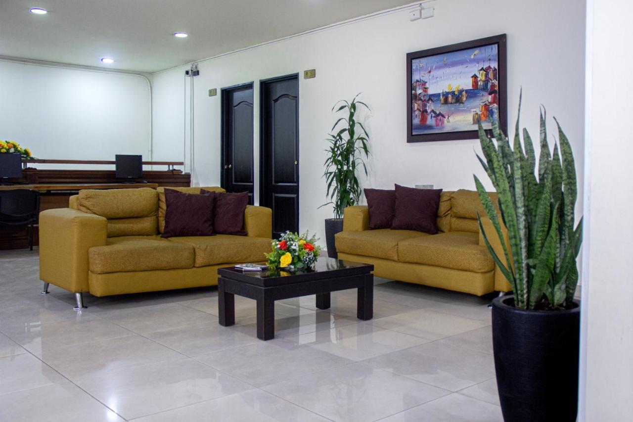 Hotel Plazuela San Ignacio Медельин Экстерьер фото