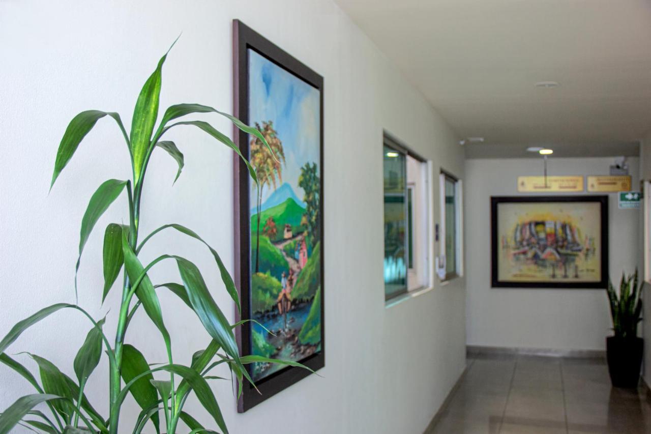 Hotel Plazuela San Ignacio Медельин Экстерьер фото