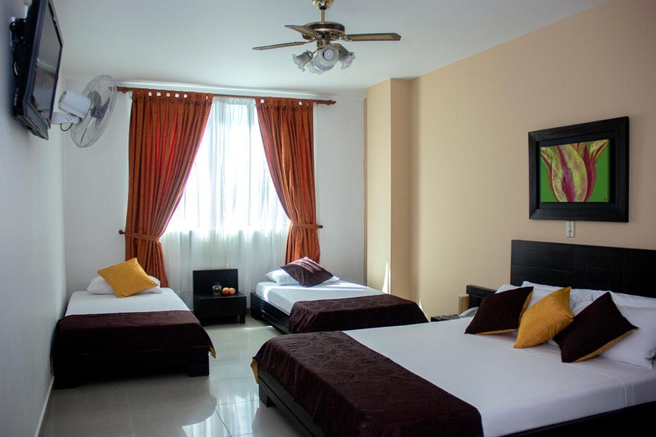 Hotel Plazuela San Ignacio Медельин Экстерьер фото