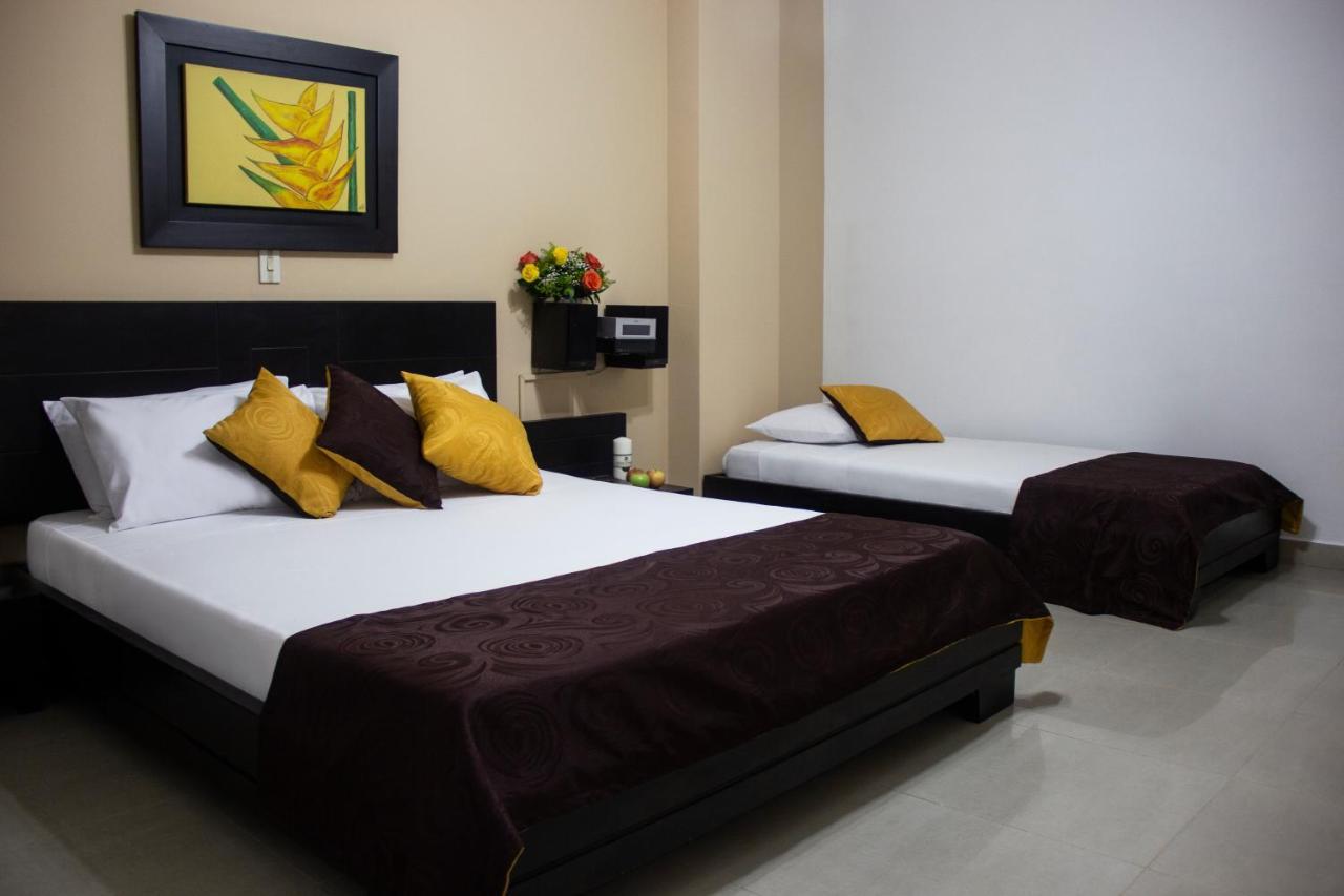Hotel Plazuela San Ignacio Медельин Экстерьер фото