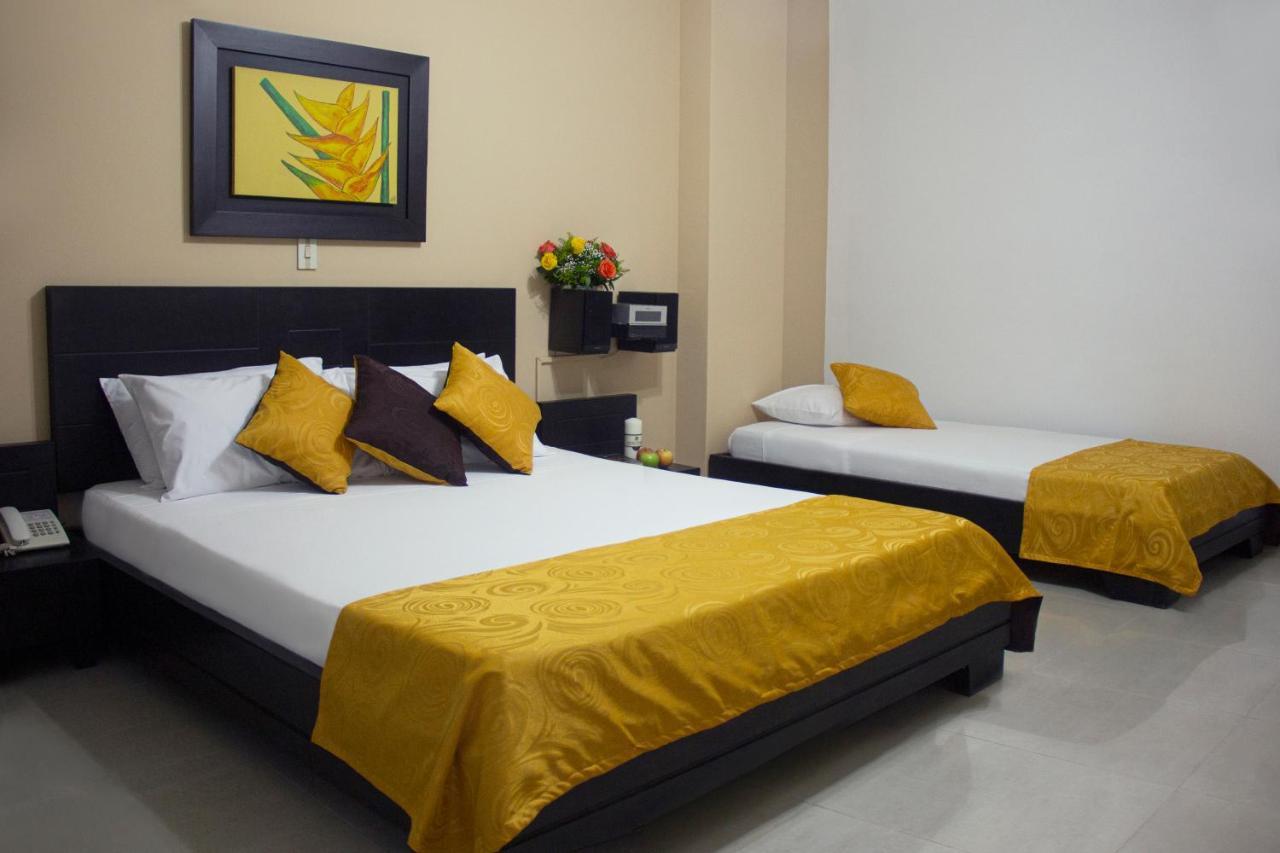 Hotel Plazuela San Ignacio Медельин Экстерьер фото