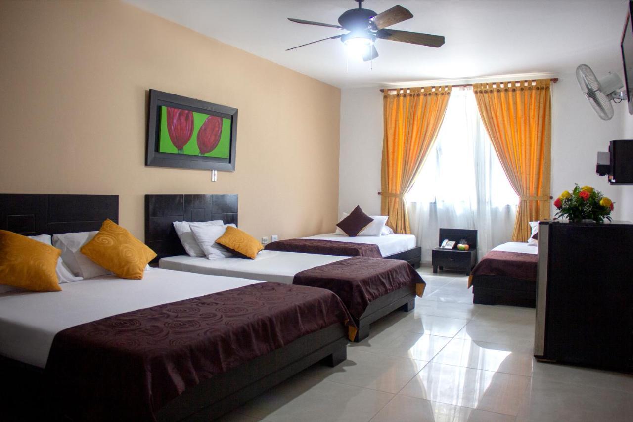 Hotel Plazuela San Ignacio Медельин Экстерьер фото