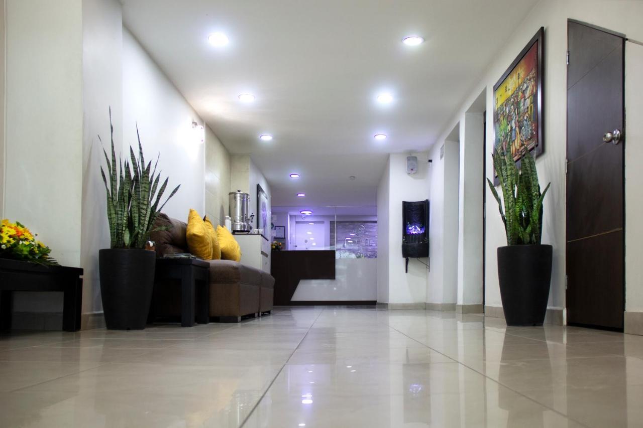 Hotel Plazuela San Ignacio Медельин Экстерьер фото