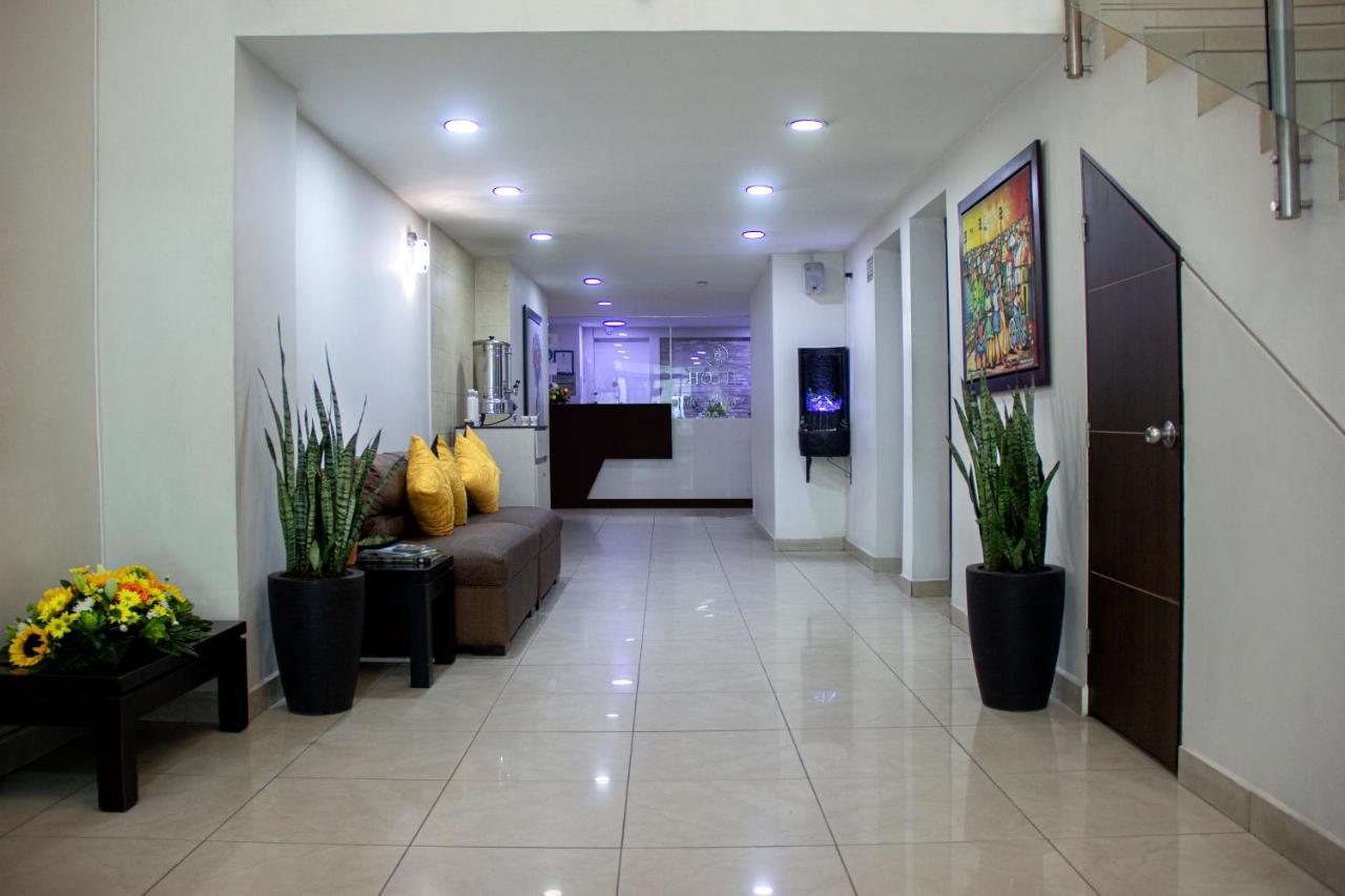 Hotel Plazuela San Ignacio Медельин Экстерьер фото