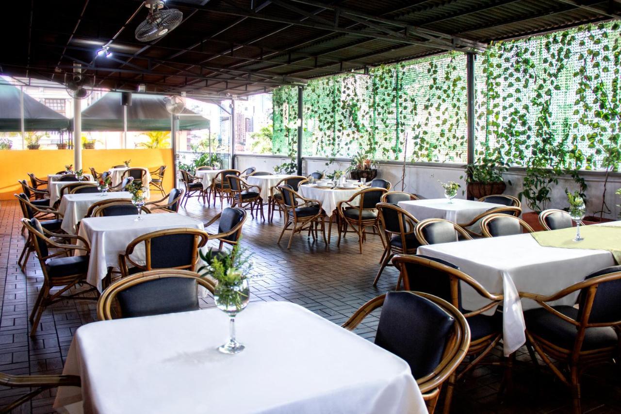 Hotel Plazuela San Ignacio Медельин Экстерьер фото