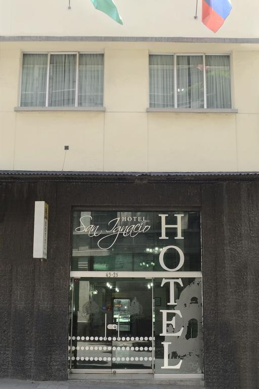 Hotel Plazuela San Ignacio Медельин Экстерьер фото
