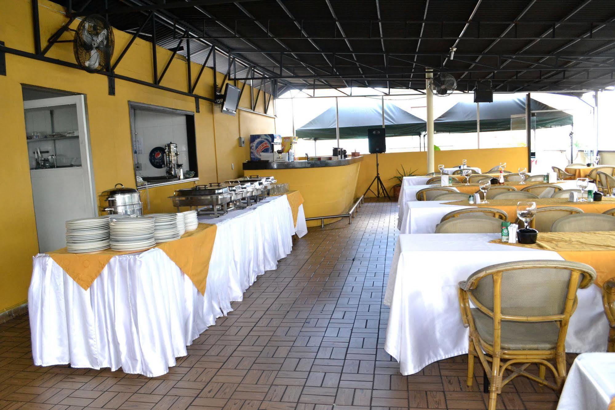 Hotel Plazuela San Ignacio Медельин Экстерьер фото